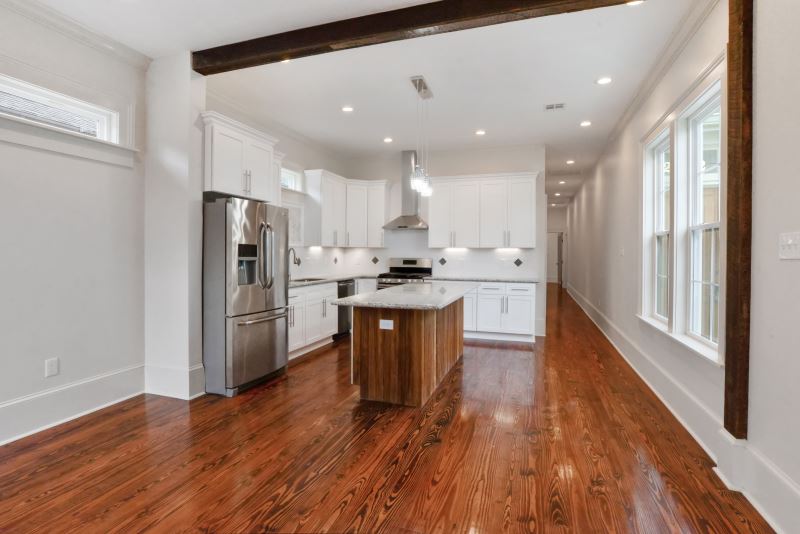 2750 St Ann kitchen