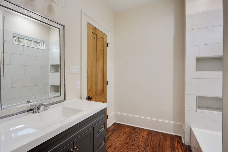 2531 St Ann interior
